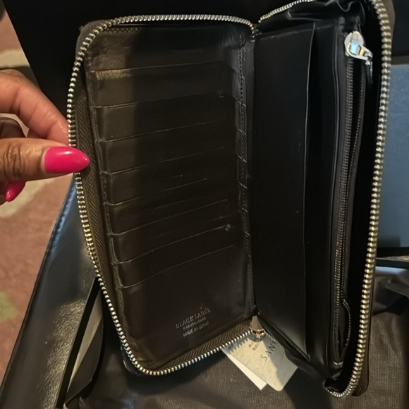 Black Label Chrestbridge wallet - Picture 4 of 14